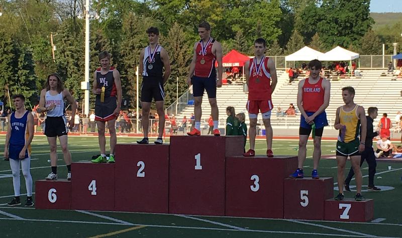 Crushers Place at District 6, Seidel Qualifies for State Thumbnail Image