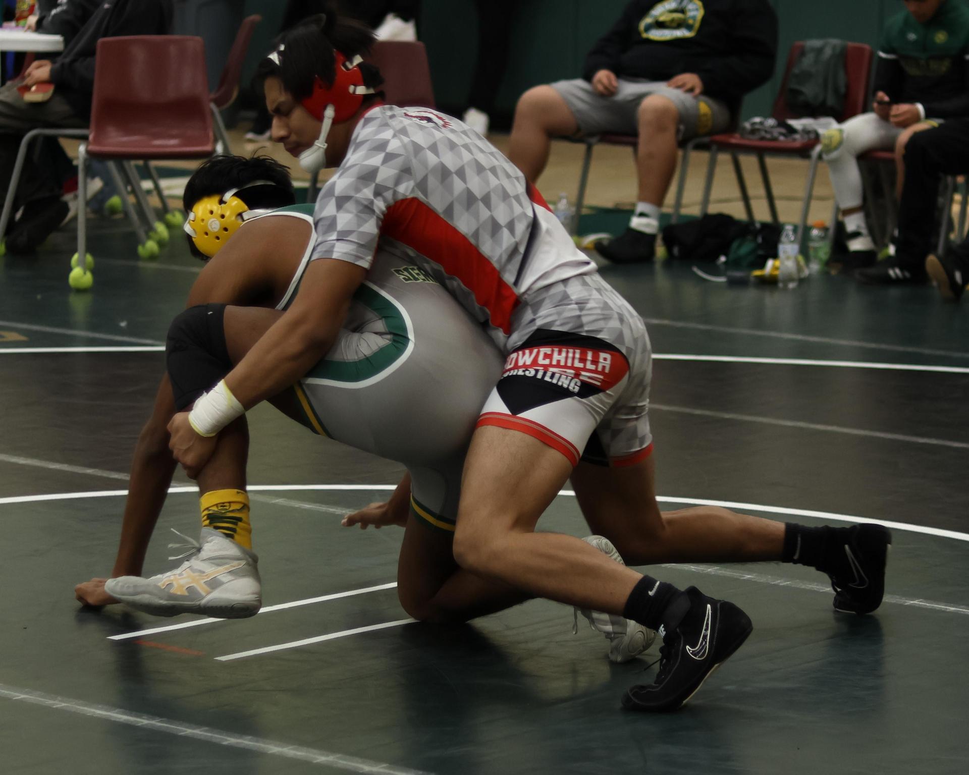 boys wrestling at liberty duals