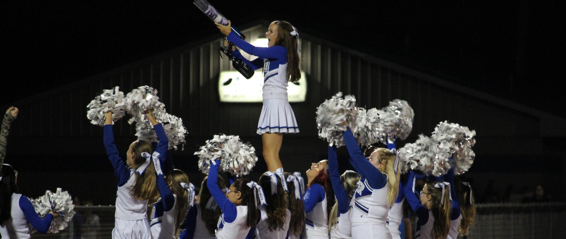 Football Game pics - Cheerleaders and players