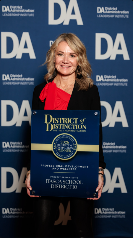 Dr Heidi Weeks Receives District of Distinction Award