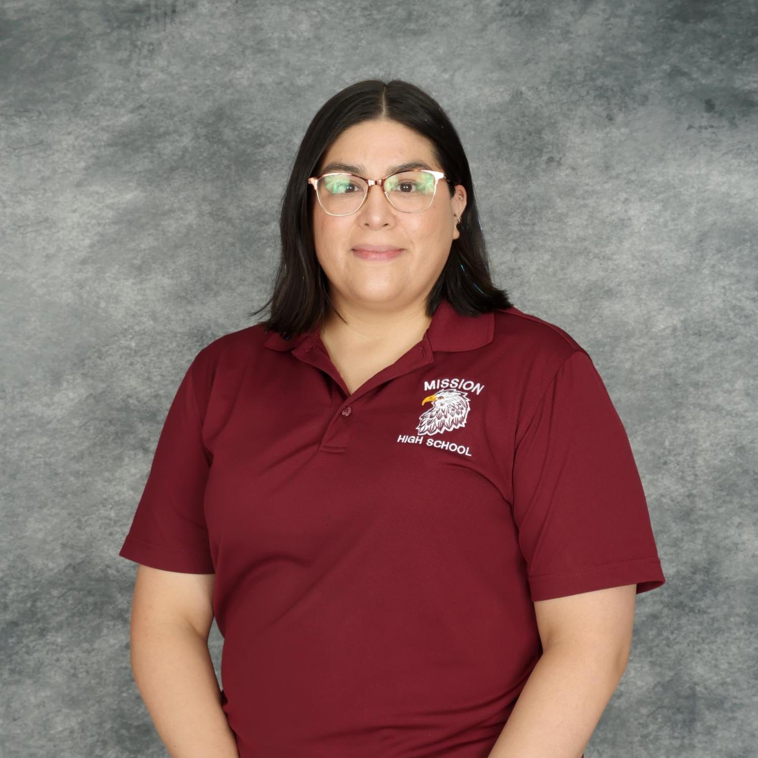 SuzetteBustos's Profile Photo