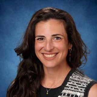 LindseyValbuena's Profile Photo