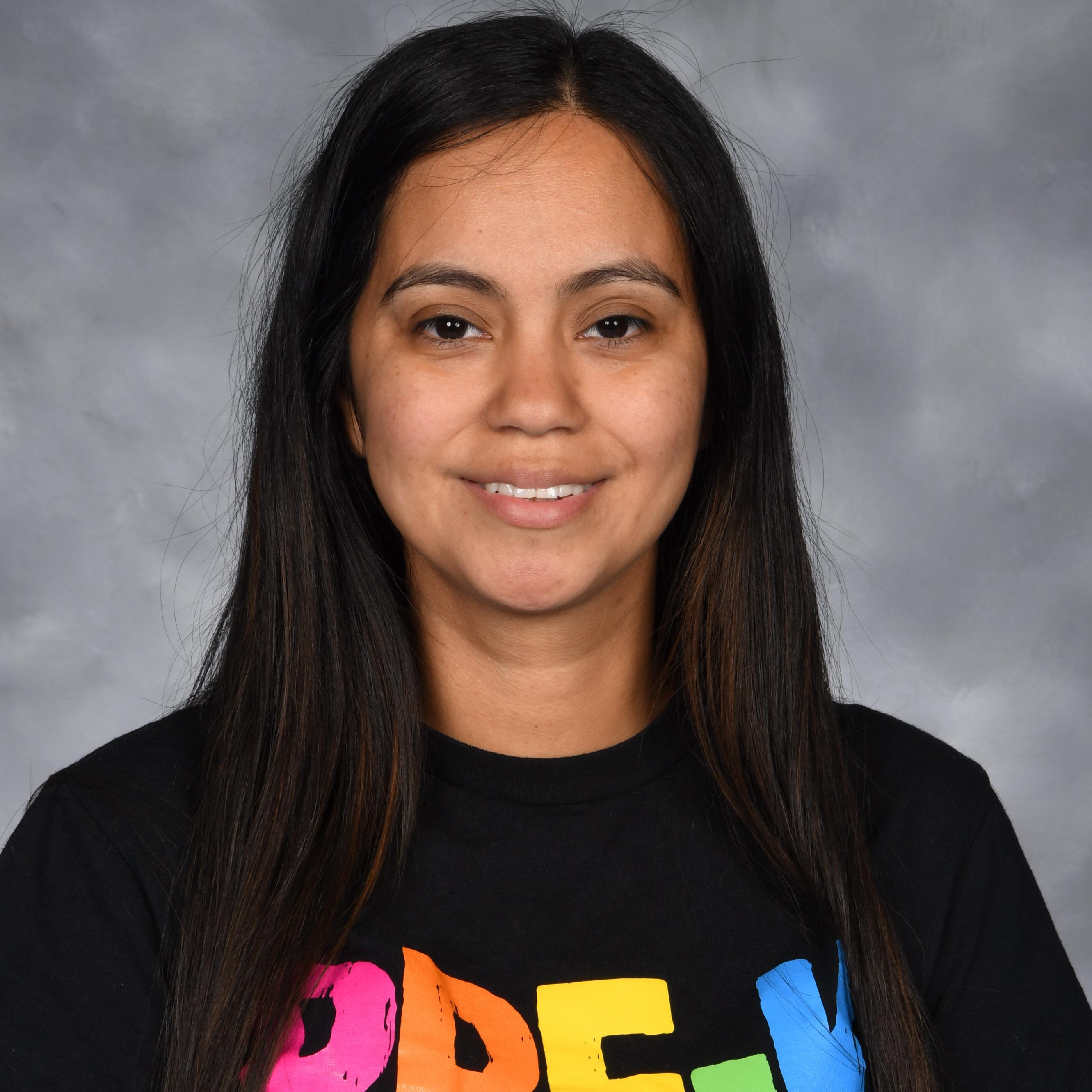 LauraPark-Cisneros's Profile Photo