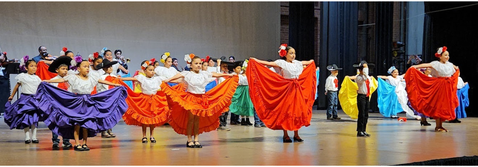 JJD Folklorico performance
