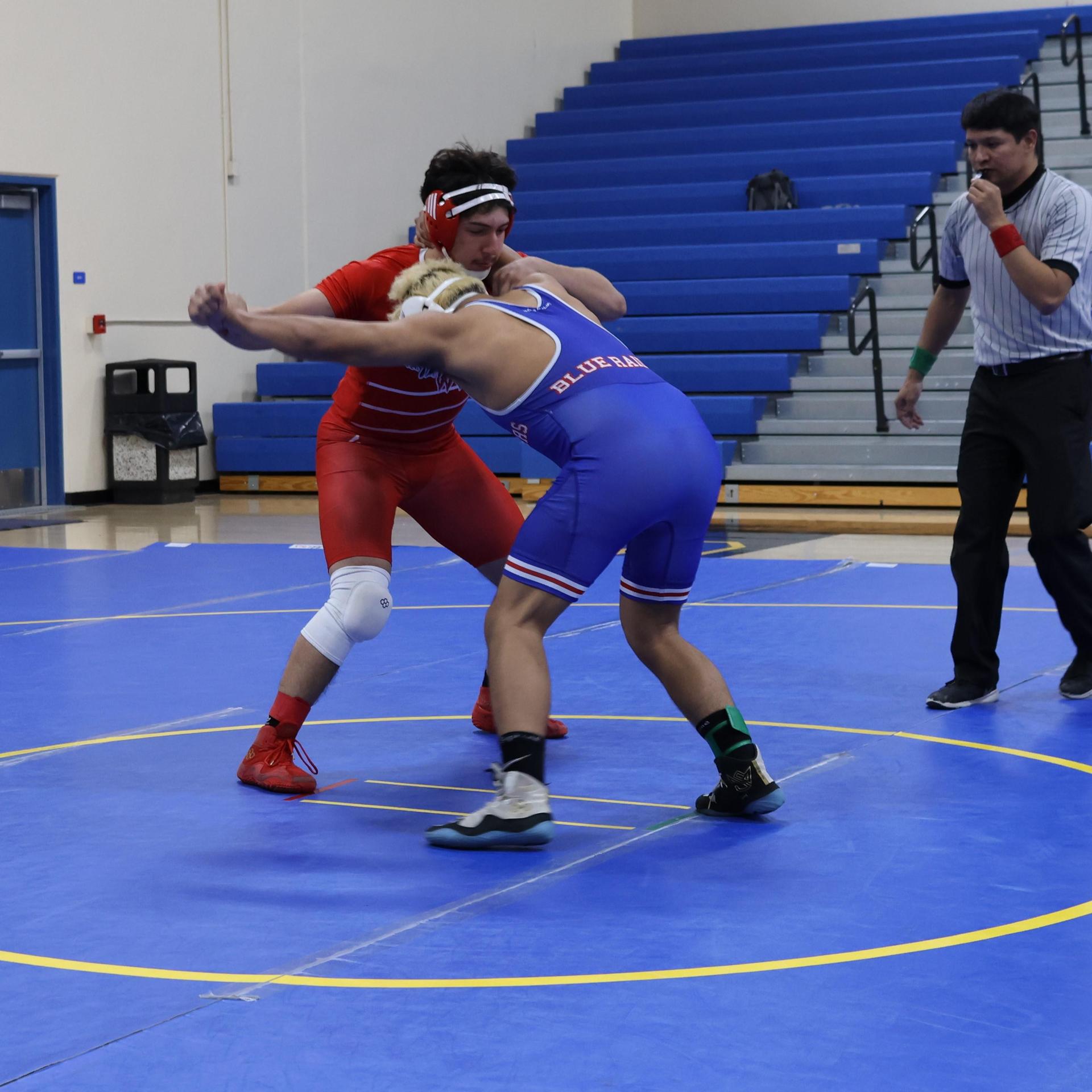 wrestlers in action at parlier