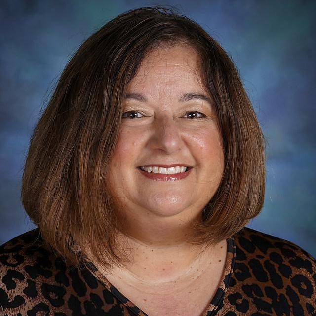 Shelley Savant's Profile Photo