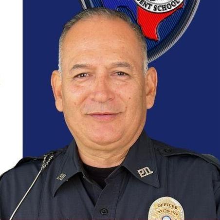 DomingoFlores's Profile Photo