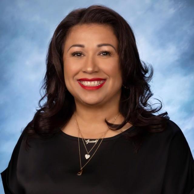 BetzabethDel Muro's Profile Photo