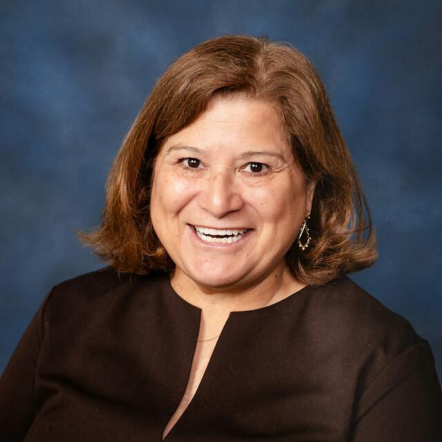 ElviraSample's Profile Photo