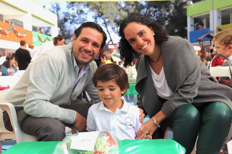 Corona de Adviento en familia Featured Photo
