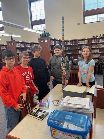 6th Grades Explore Structure