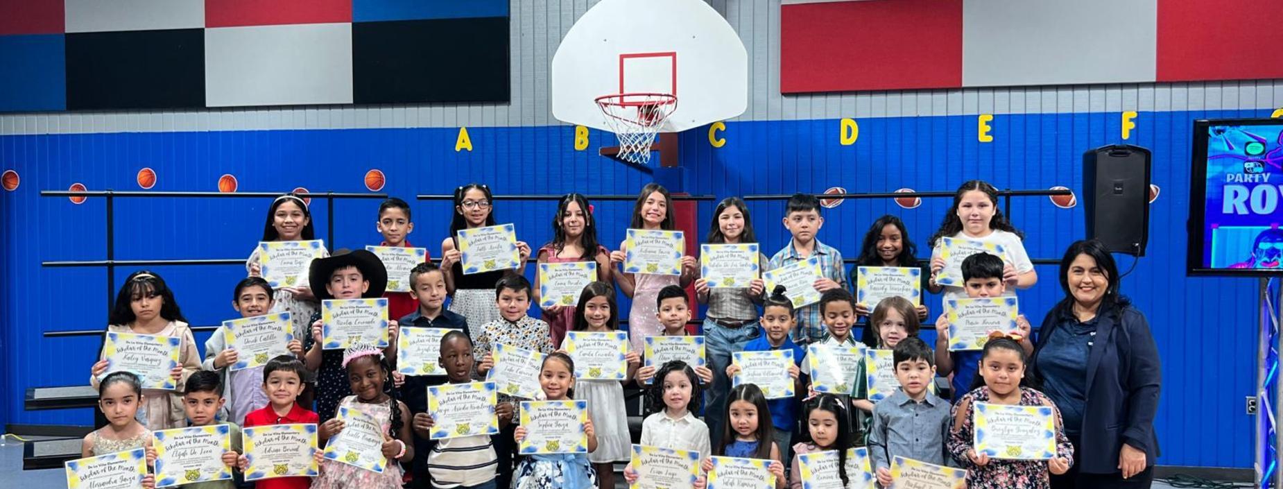 De La Viña Scholars