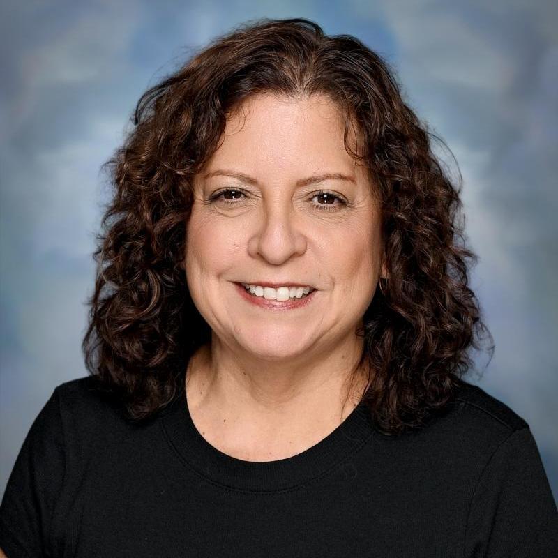 LisaGomez's Profile Photo