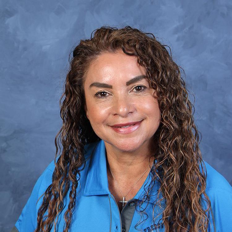 YolandaBarron's Profile Photo