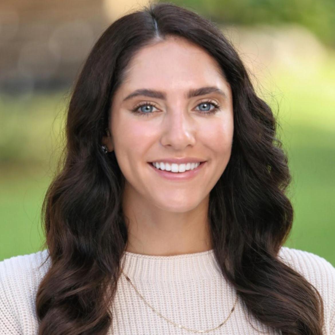 EstherMoss's Profile Photo
