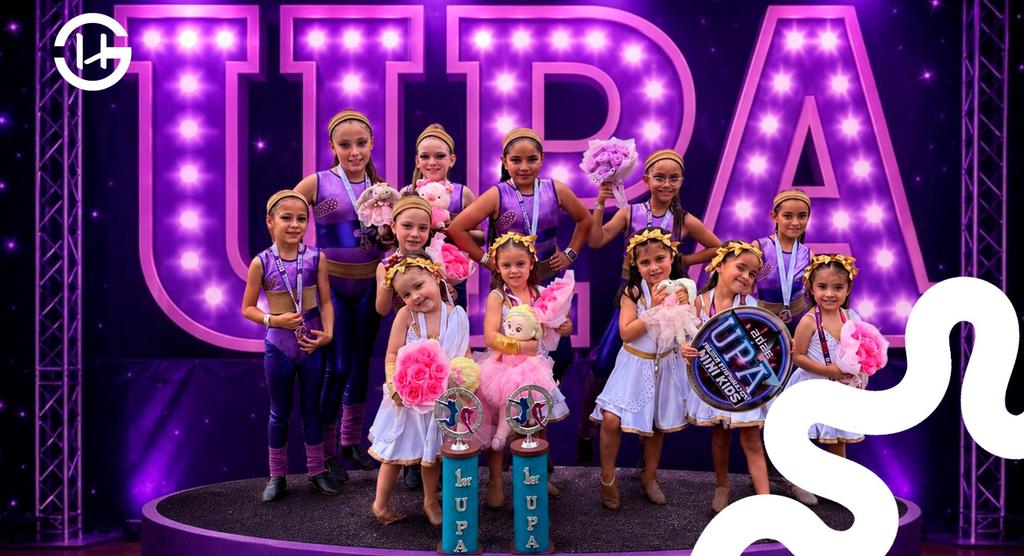 Alumnas de Green Hills triunfando en competencia de baile