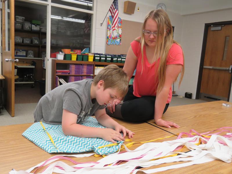 Elementary Students Sew Up End-Of-Year Project | Lee Elementary