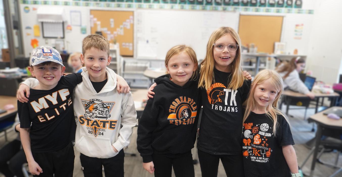 Lee students show their TK pride!