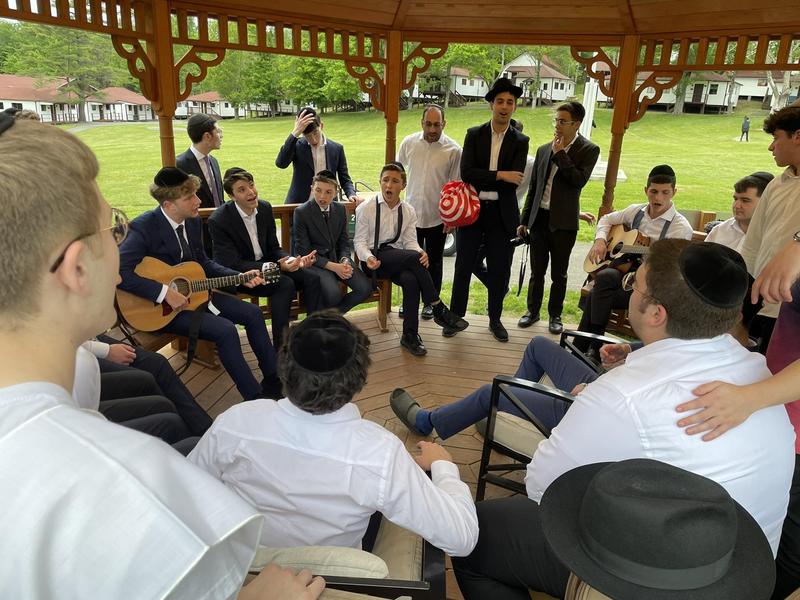 MAY’s Immanuel Warshawsky, A”H, Annual Shabbaton Featured Photo