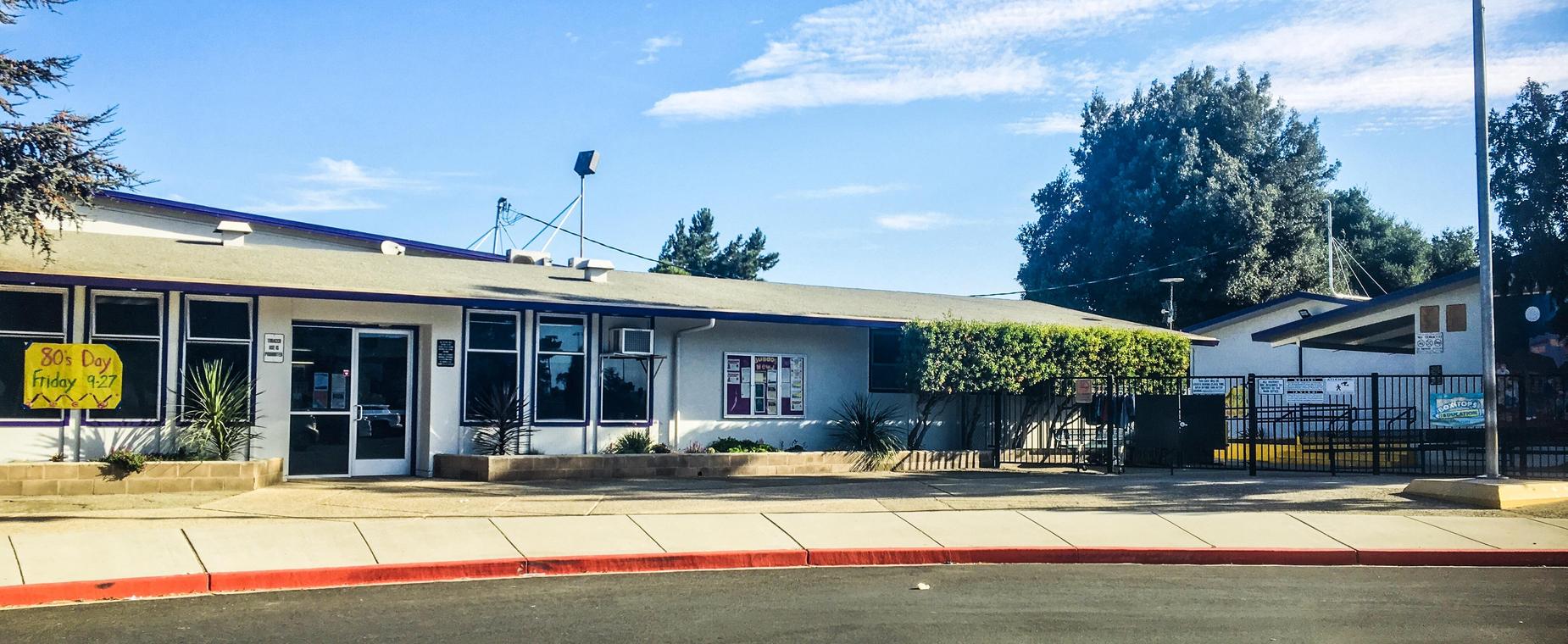 Front of La Gloria Elementary
