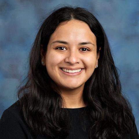 AliciaBenavidez's Profile Photo