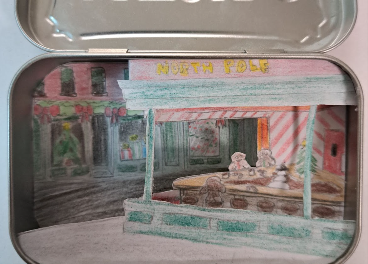 Mint Box turn canvas