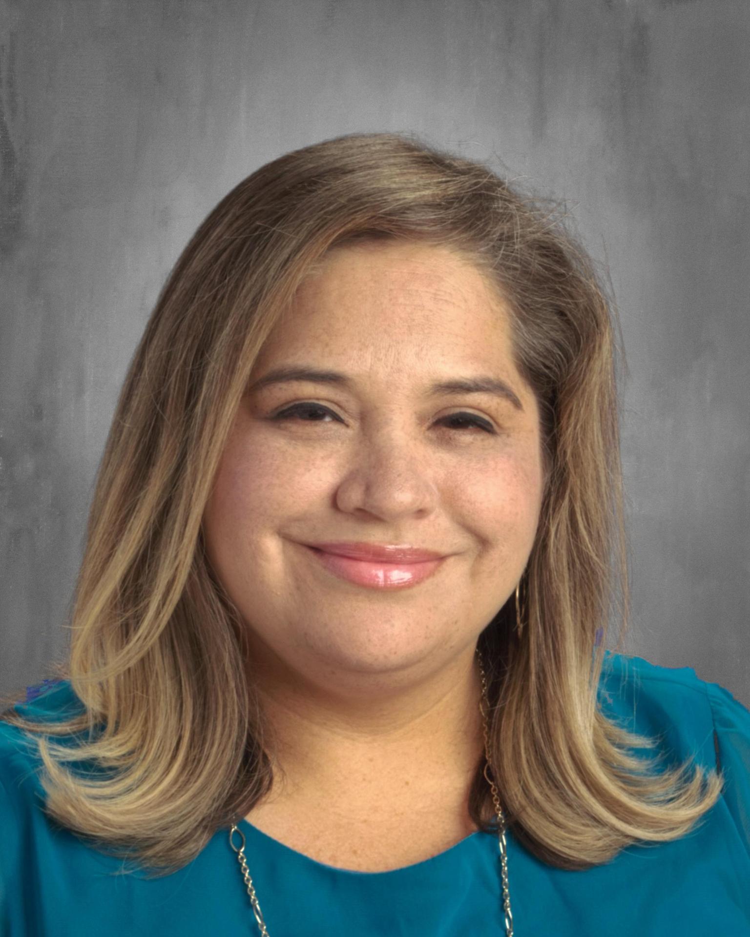 Enrollment Director - Jessica Garza headshot