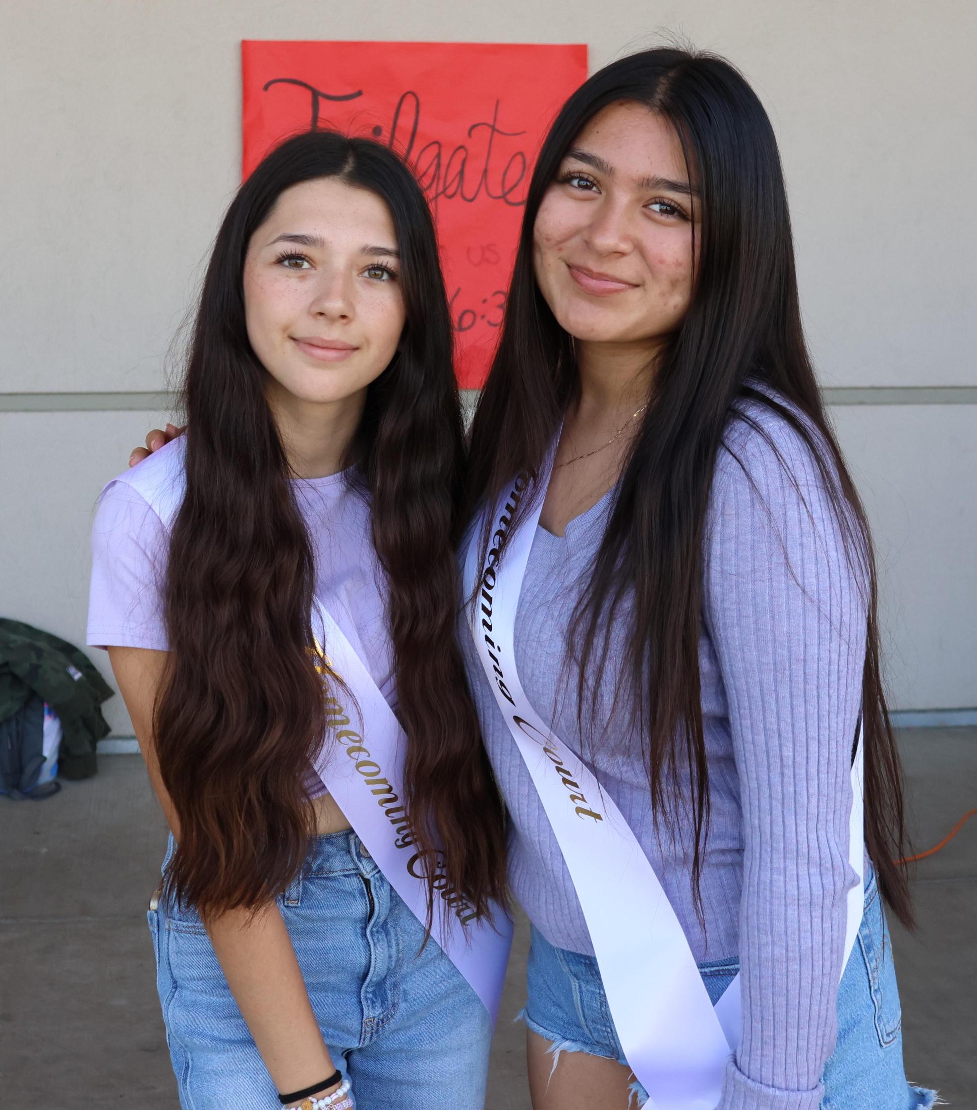 students and staff dressed up for homecoming