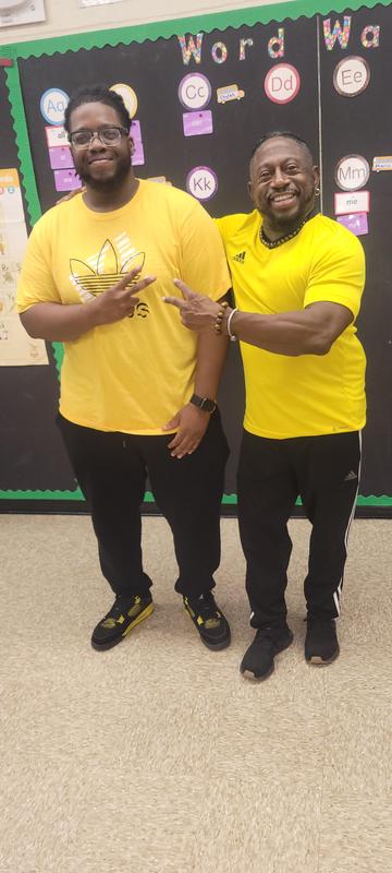 Twins in yellow t-shirt