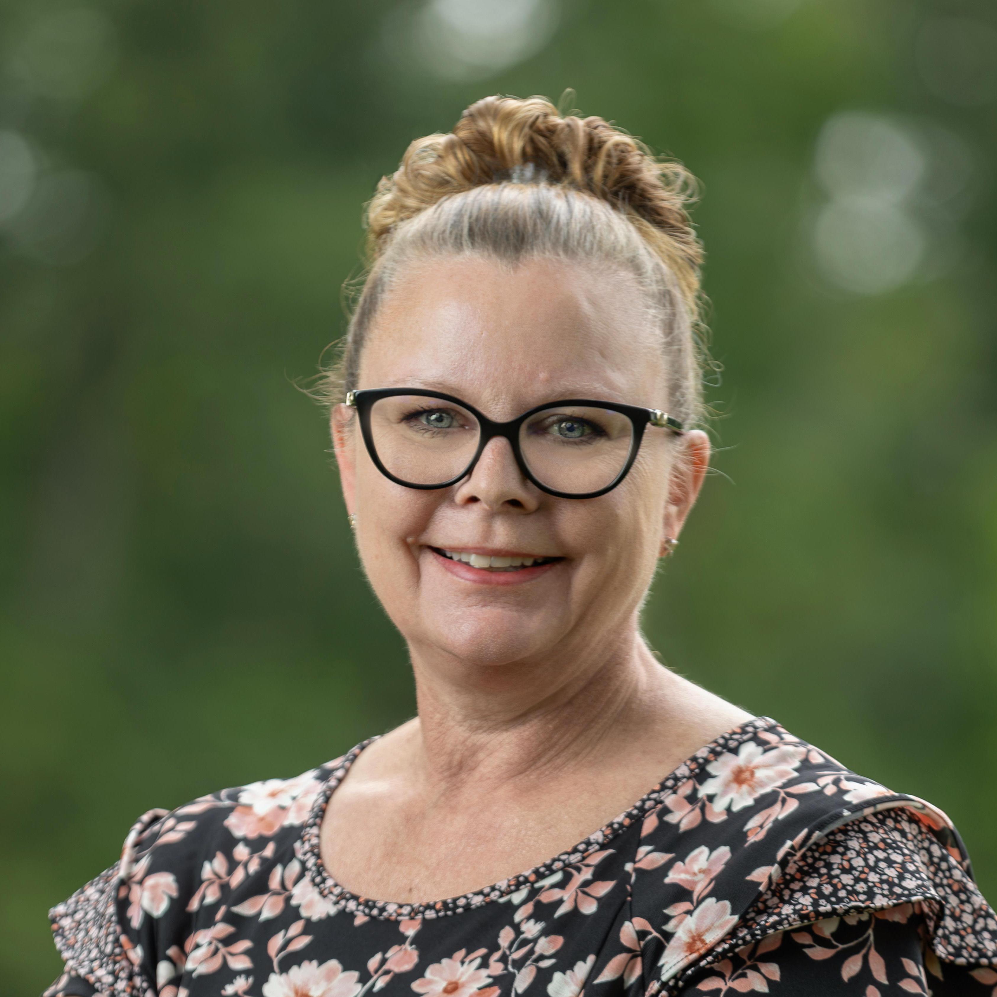 LauraHooper's Profile Photo