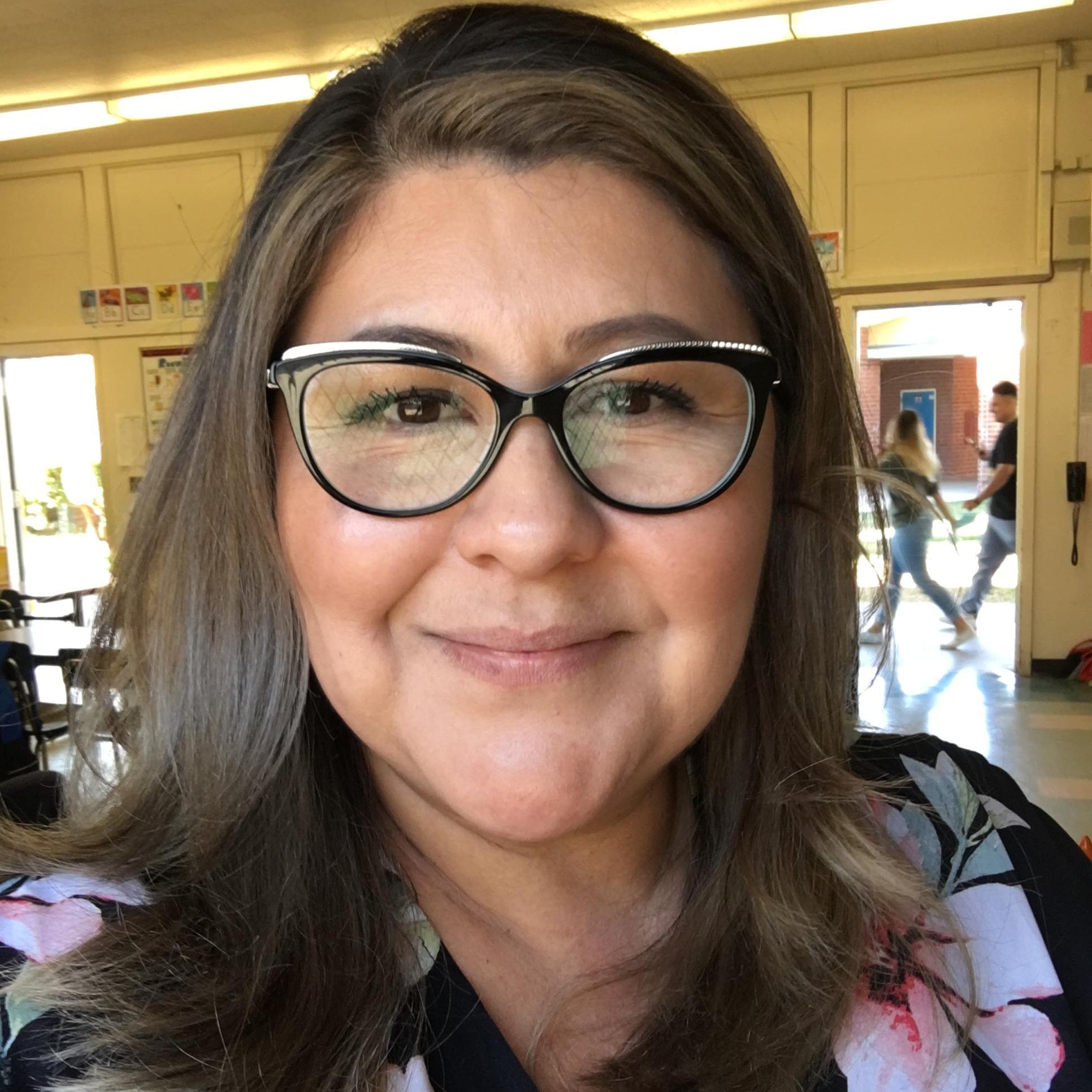 SilviaAlba's Profile Photo