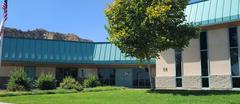 Photo of Castaic Elementary School.