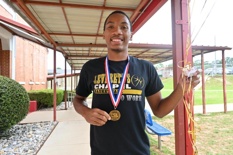DeWaylon getting back from State UIL.