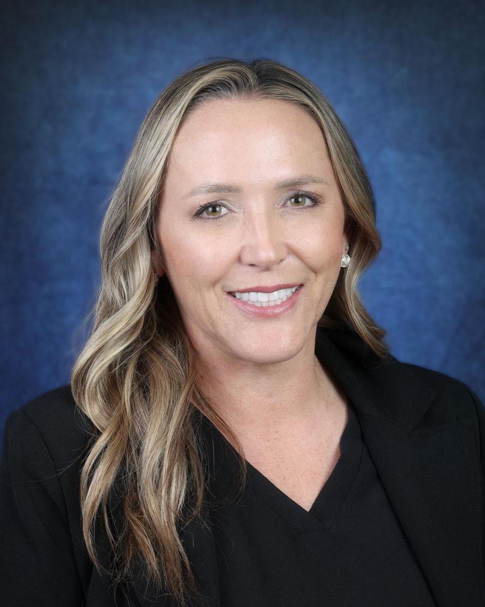 Portrait Kristy Curry