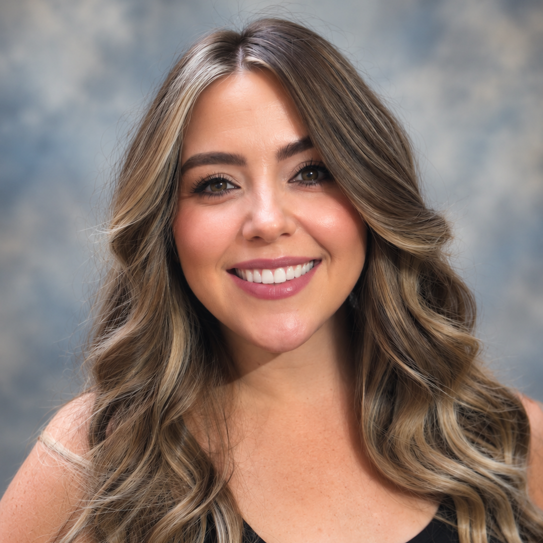 AdrianaAlfonso's Profile Photo