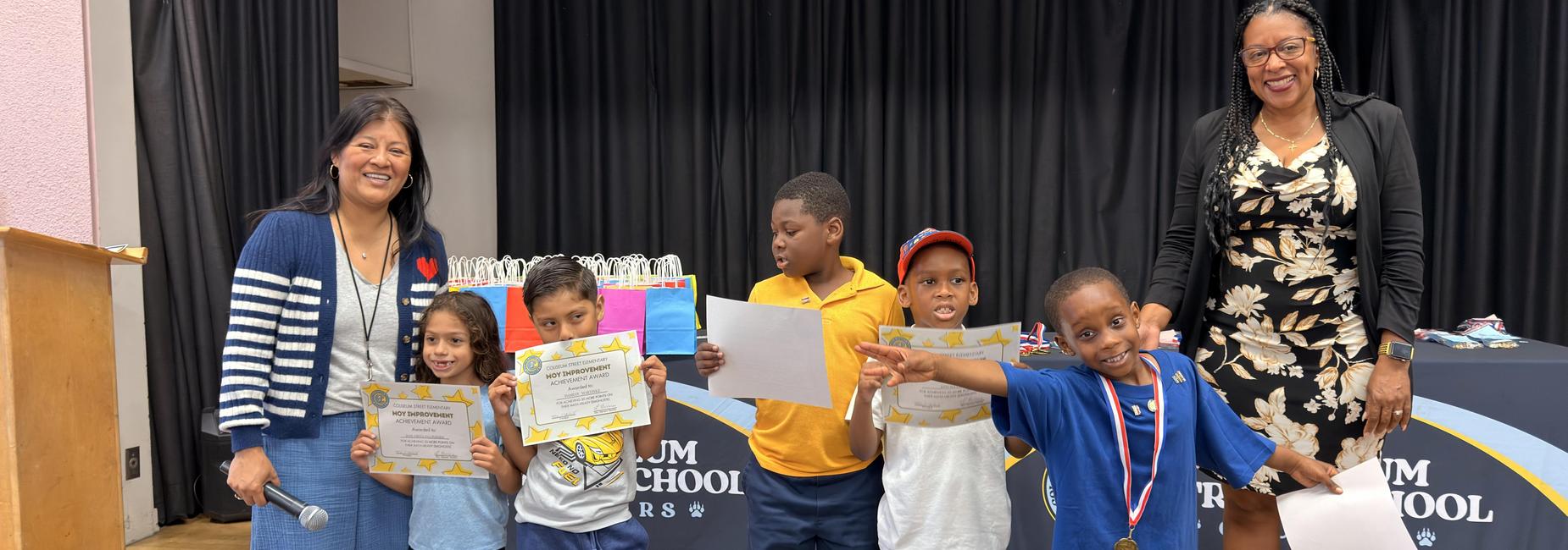Mrs. Herrera 1st grade improvement achievement scholars!