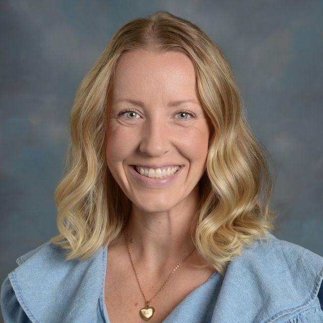 VeronicaBiemann's Profile Photo