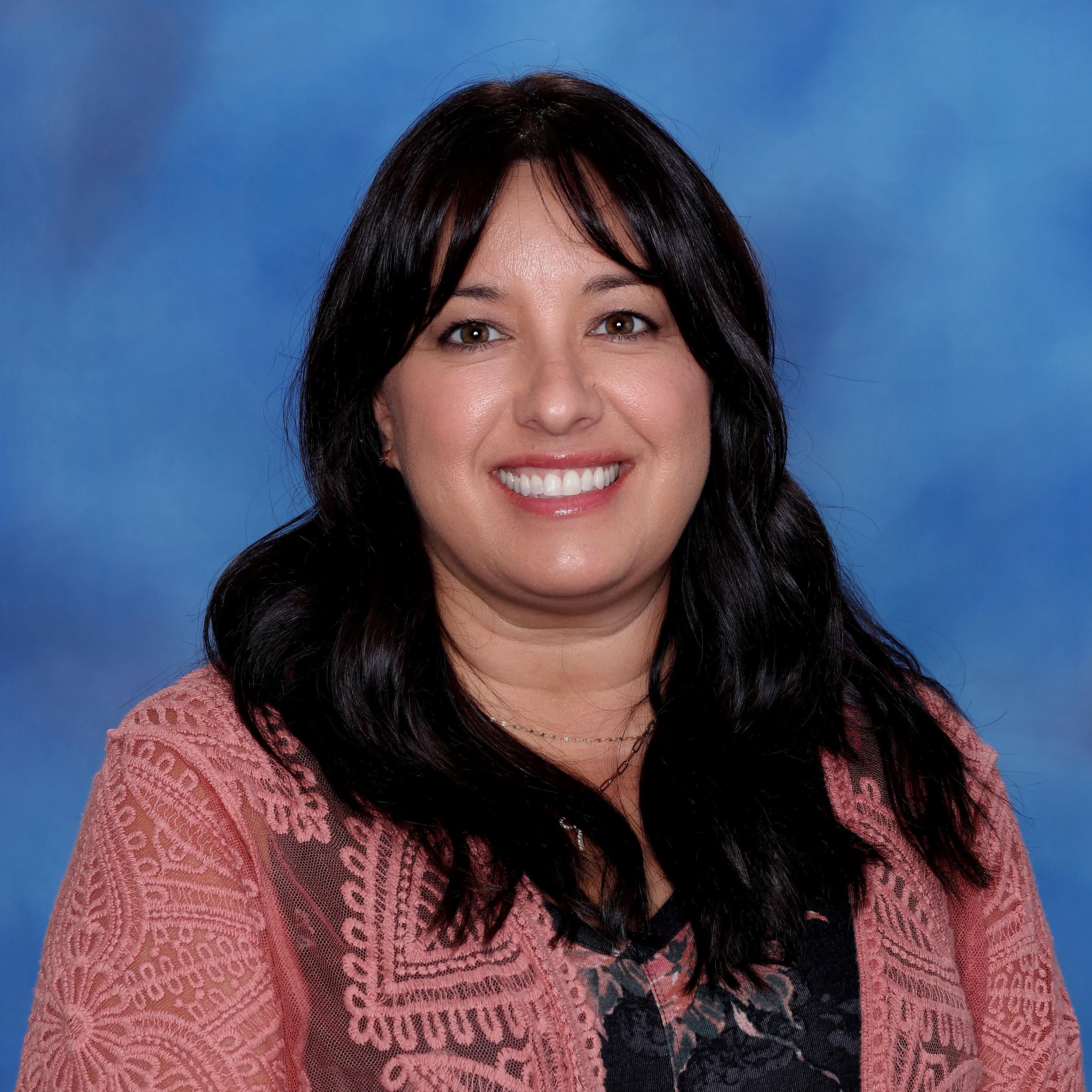 AyseVansovich's Profile Photo