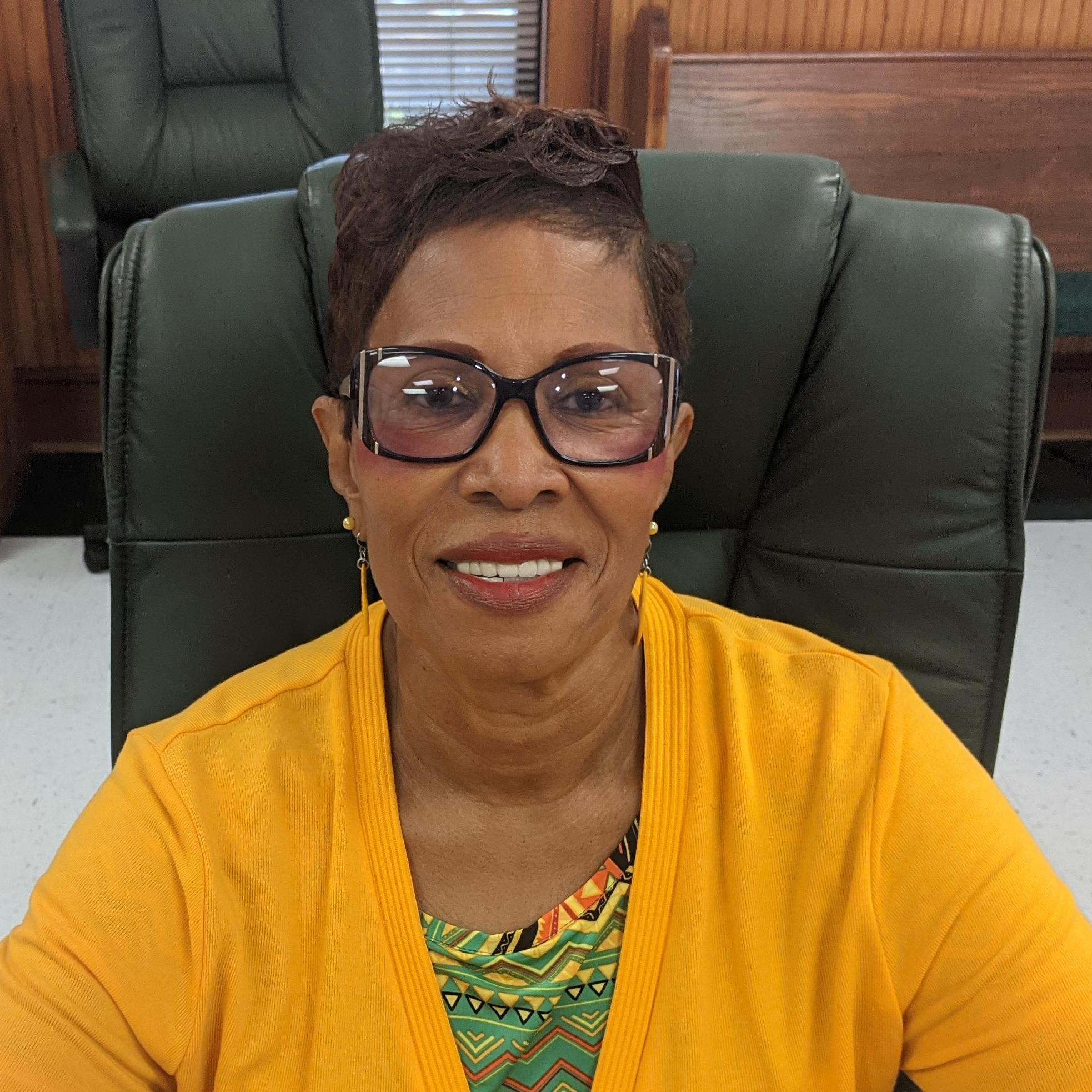 EvaAndrews's Profile Photo