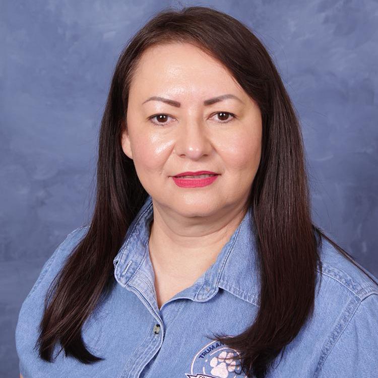MonicaSalinas's Profile Photo