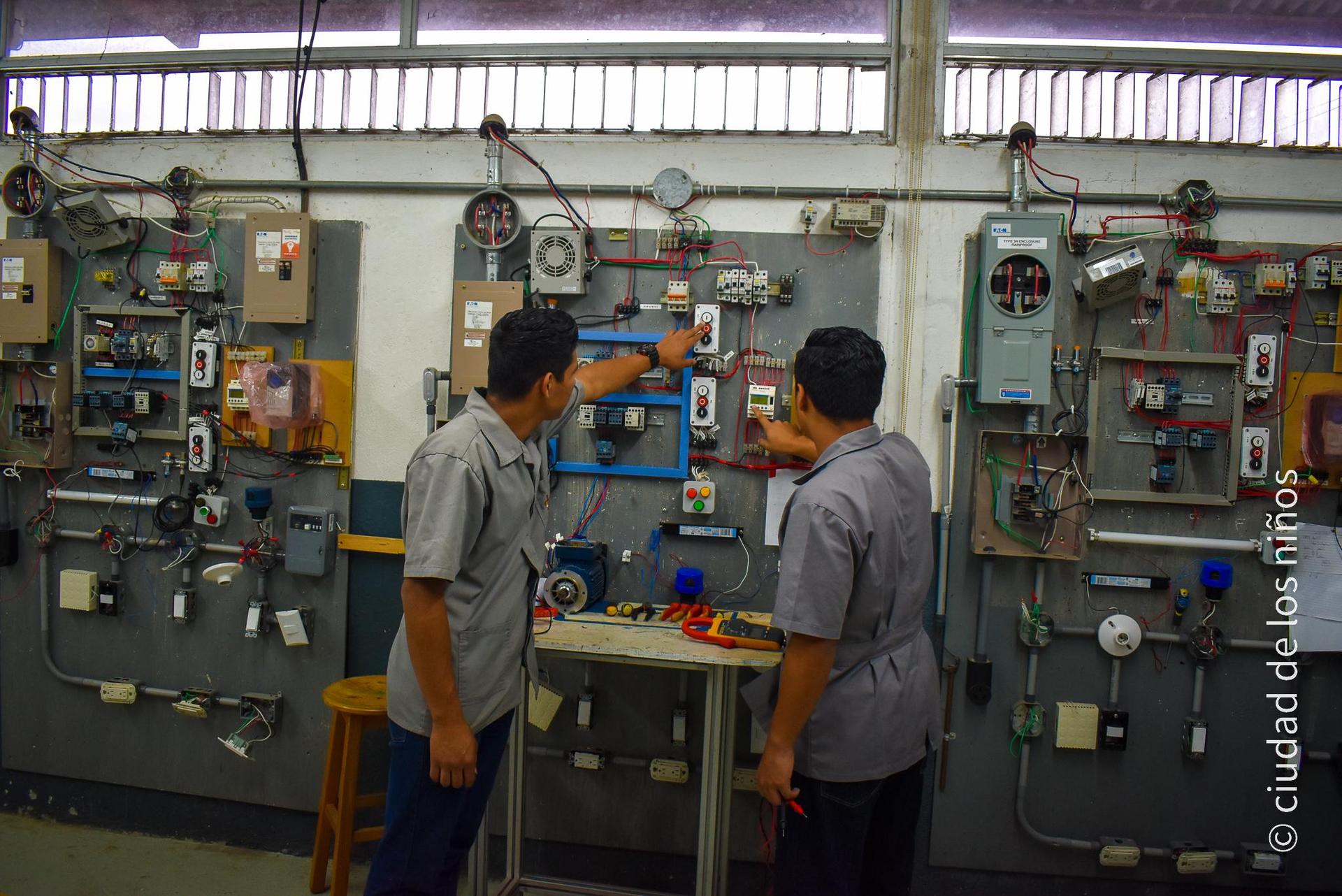 Electromec nica Especialidades Ciudad De Los Ni os