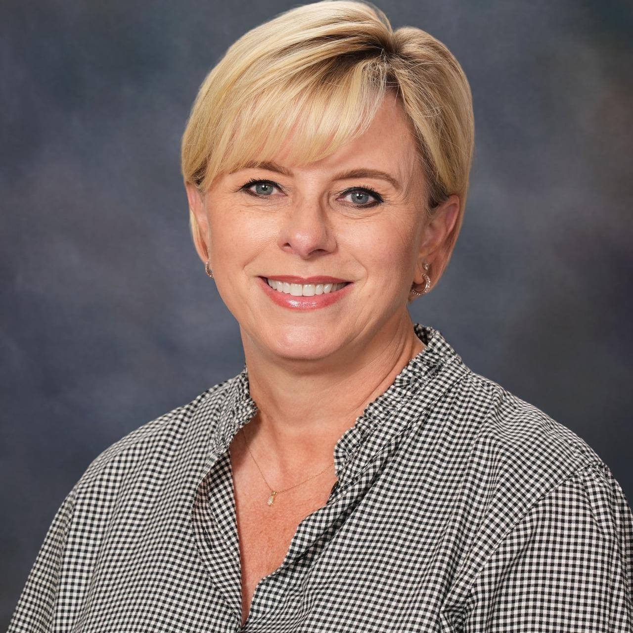 LisaBussell's Profile Photo