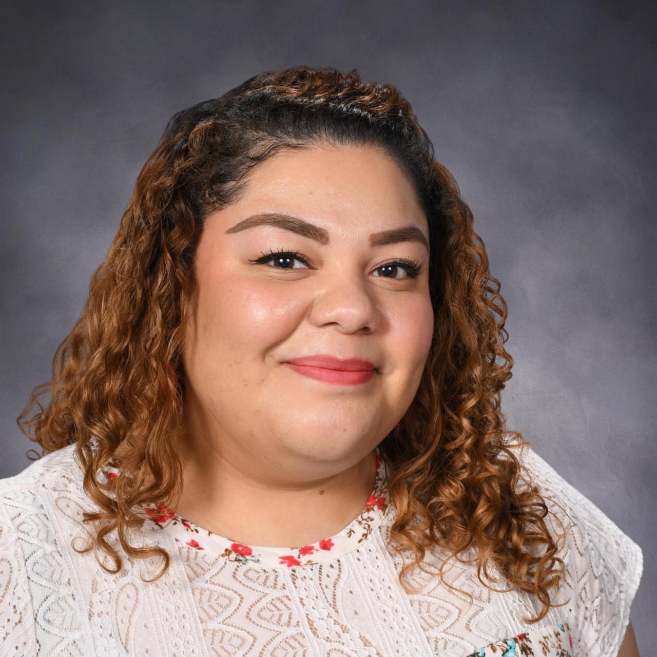 VeronicaLopez's Profile Photo