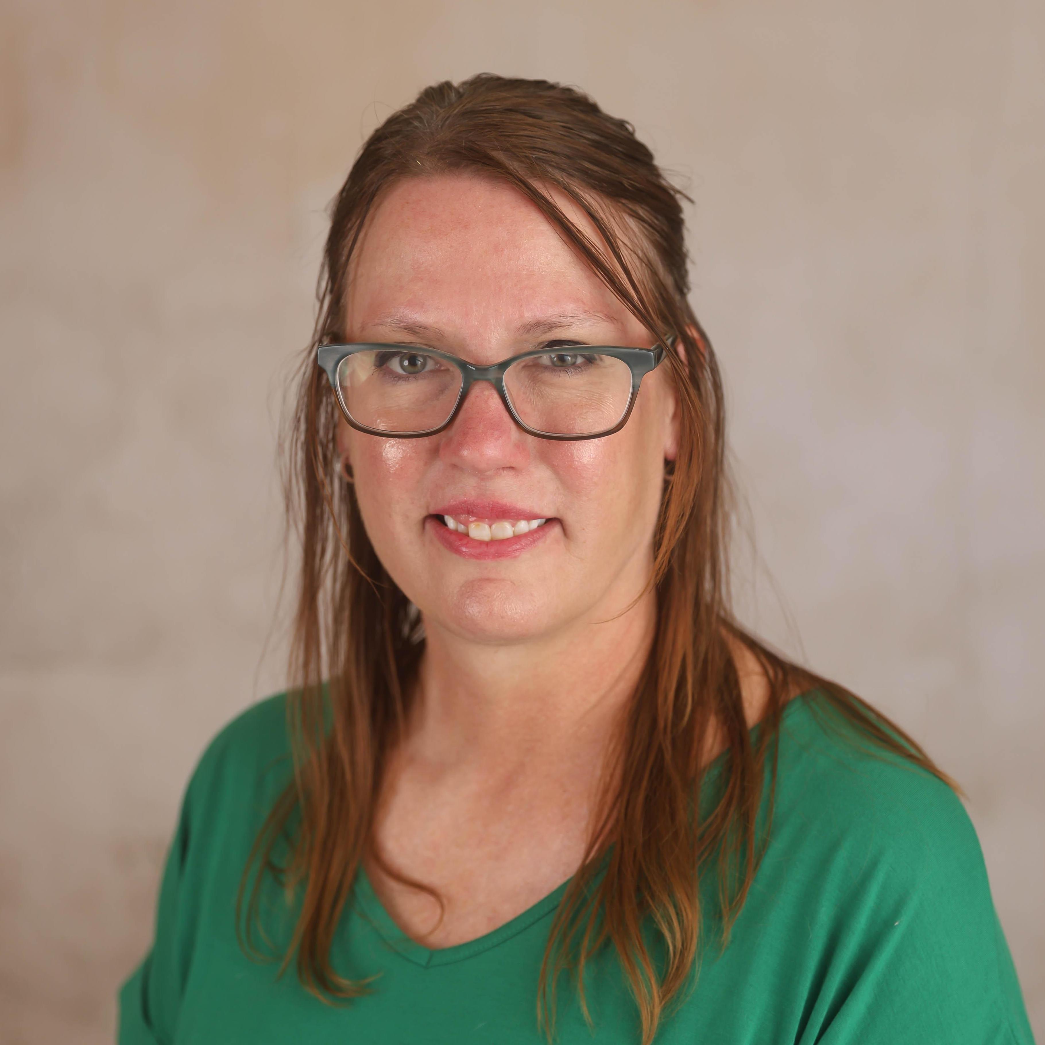 AngelaKomarek's Profile Photo