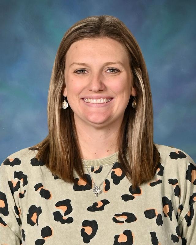 Headshot of Taylor Scadden from Pine Tree ISD
