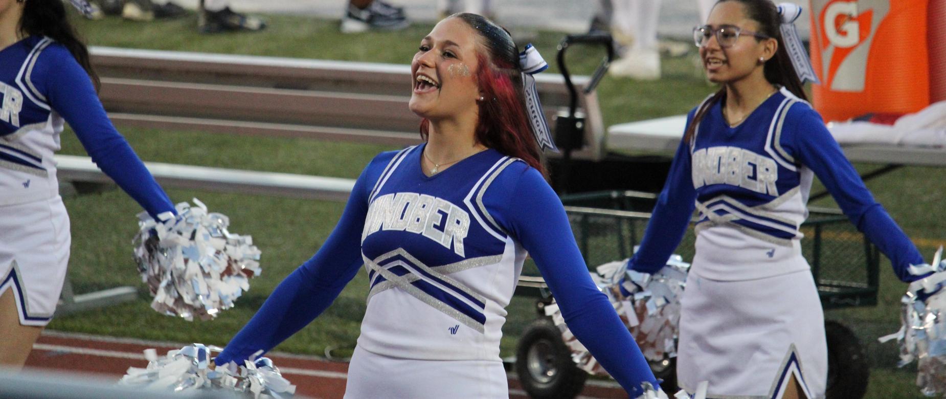 Football Game pics - Cheerleaders and players