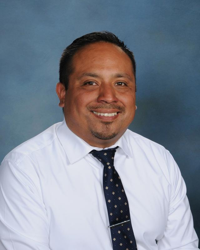 Oscar Madrigal Photo