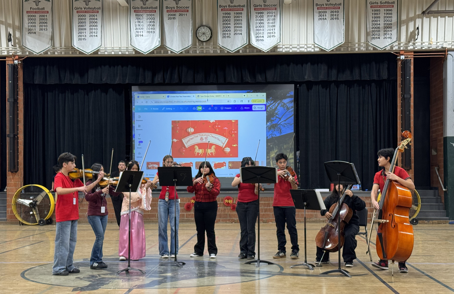 District website shuffle banner for homepage