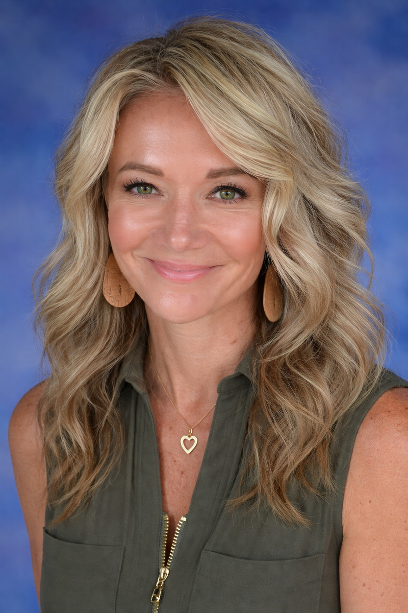 Dr Heidi Weeks Headshot