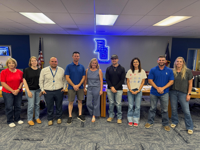 Praytor, McCurrin, Parr, and Wilhoite Families Make Generous Donation to Benefit BGISD Students and Staff Thumbnail Image